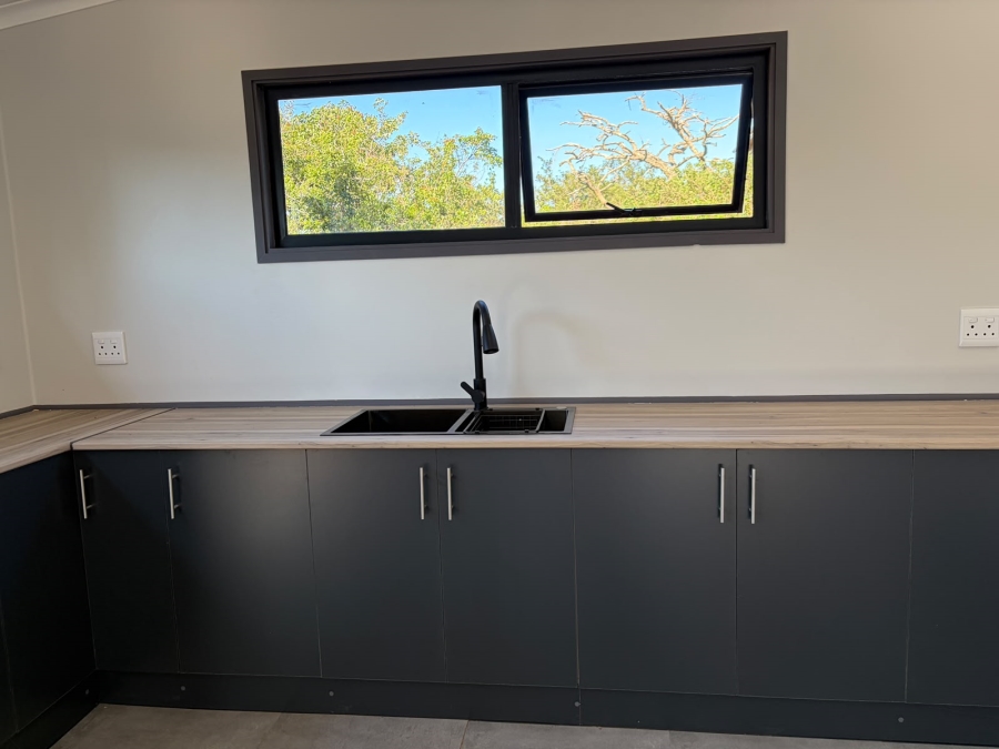 2 Bedroom Property for Sale in Bathurst Eastern Cape